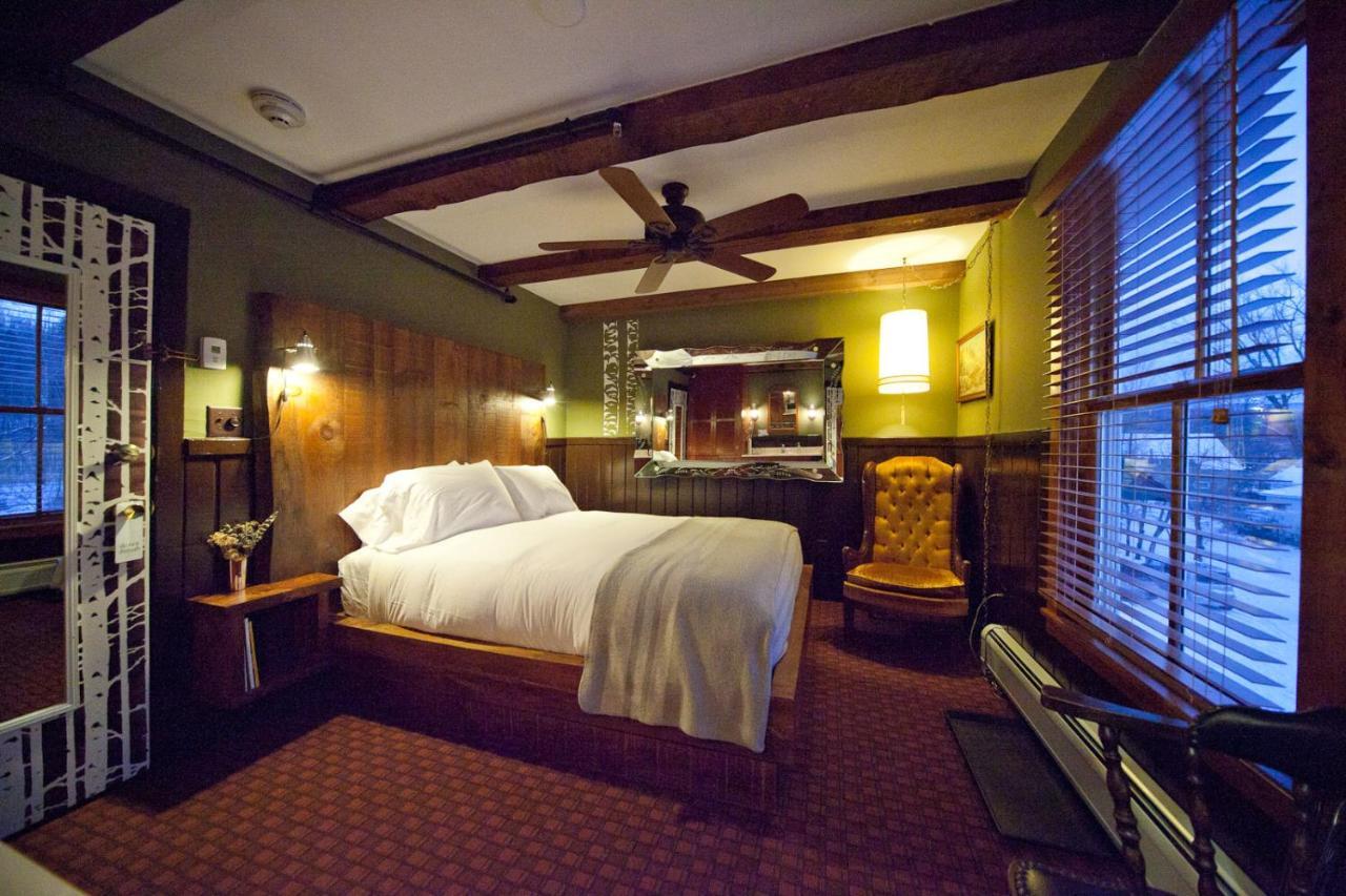 The Inn Montgomery Exterior photo